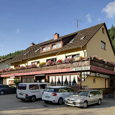 Restaurant Wolfsklause Inn *